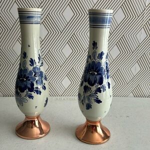 Deltfwear hand painted Blue floral Bud Vase made in Holland pair